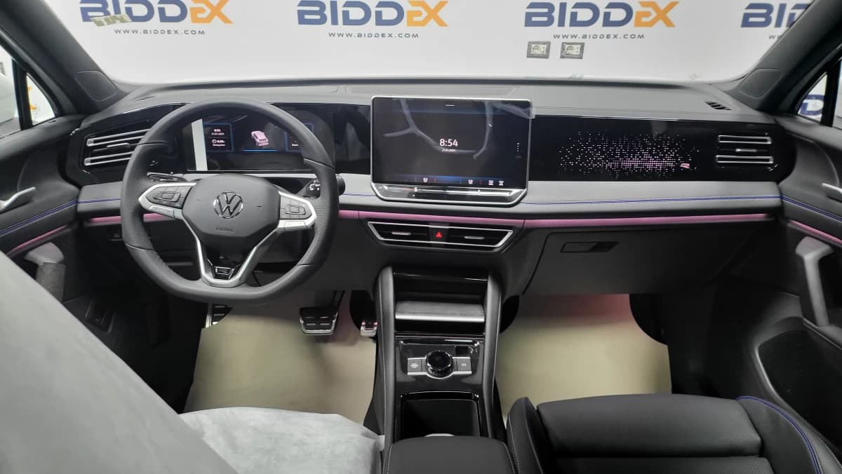 Volkswagen Tiguan 2024 ار لاين أبيض أوتوماتيك — جديدة