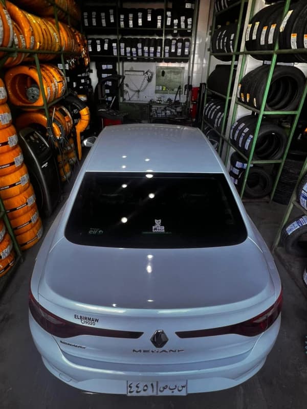 Renault Megane 2020 سيجنتشر  wo/wp أبيض أوتوماتيك — مستعملة
