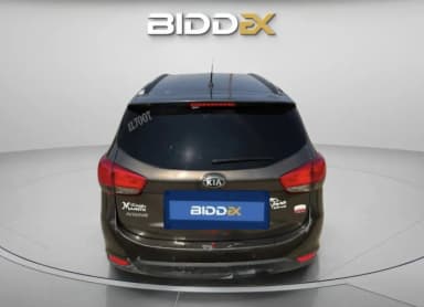 كيا كارنز 2016 - 4