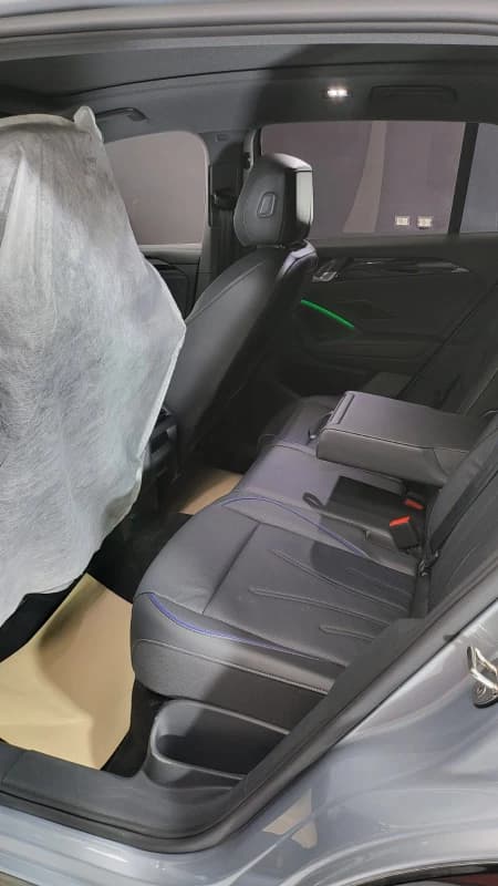 Volkswagen Tiguan 2024 ار لاين فضي أوتوماتيك — جديدة