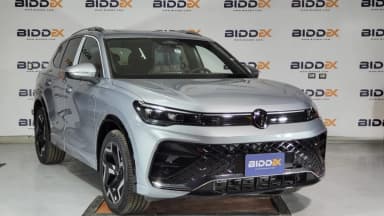 Volkswagen Tiguan 2024 ار لاين فضي أوتوماتيك — جديدة - 4
