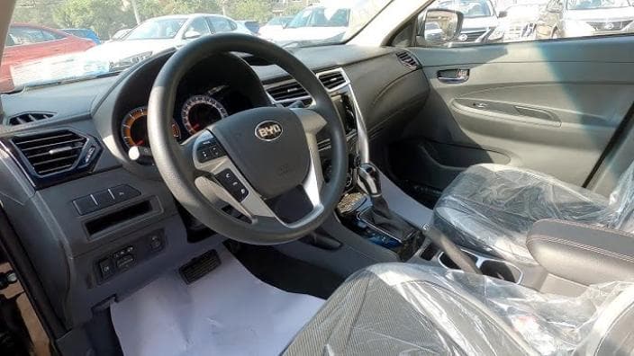 بي واي دي F3 2022