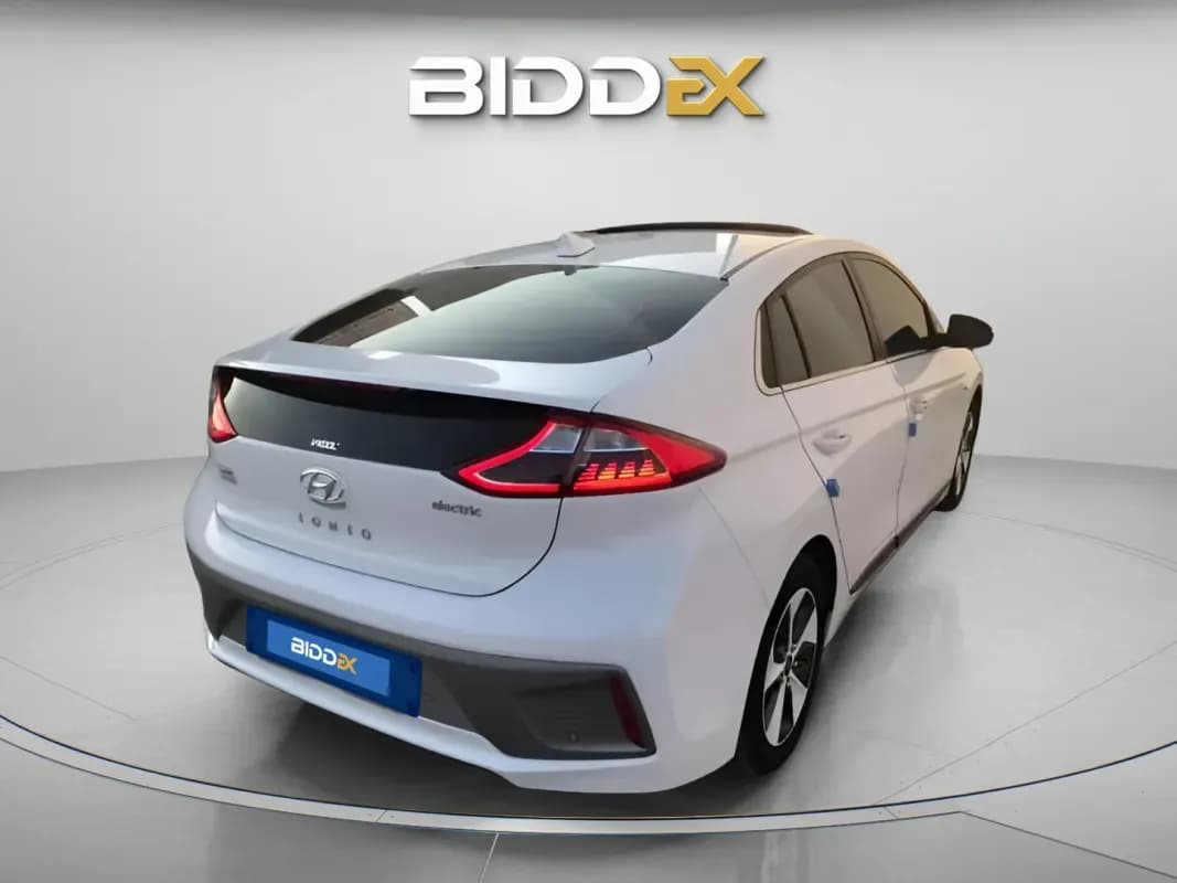 هيونداي ايونك 2017