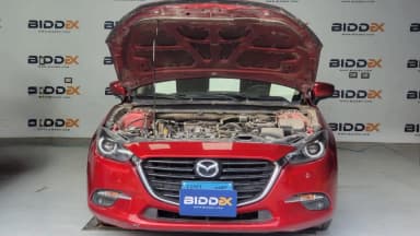 Mazda 3 2019 هاي لاين أحمر أوتوماتيك — مستعملة - 4
