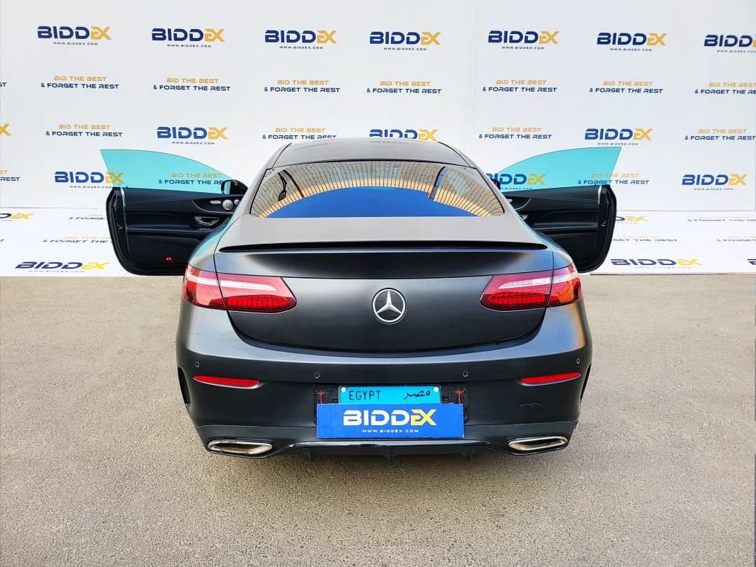 Mercedes-Benz E200 COUPE AMG 2022 AMG Gray Automatic — Used