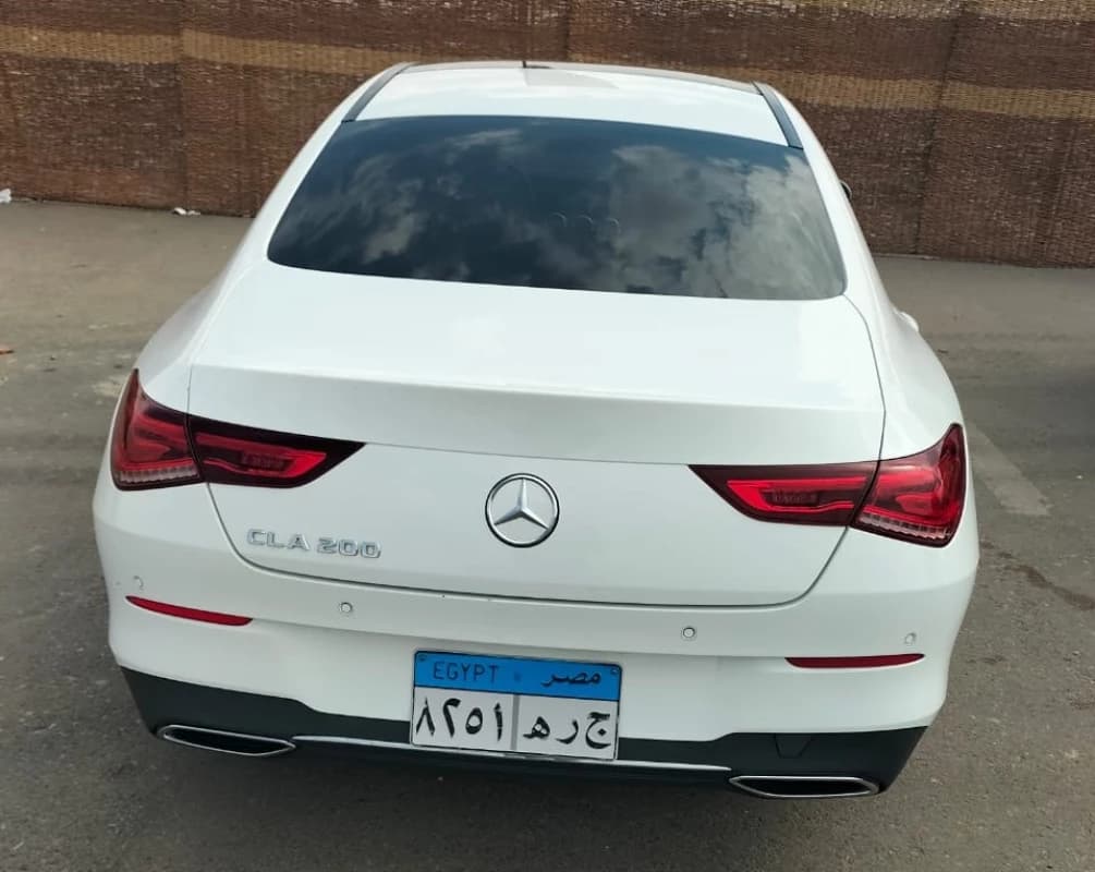 Mercedes-Benz CLA 200 2022 ايه ام جي أبيض أوتوماتيك — مستعملة