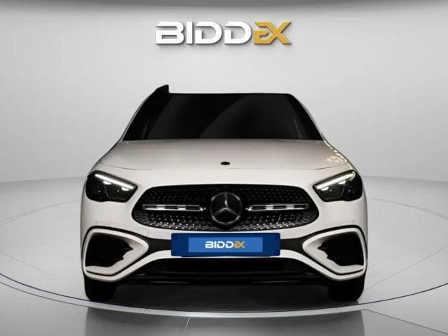  مرسيدس بنز  GLA 200 2026  ايه ام جي  أبيض أوتوماتيك — جديدة