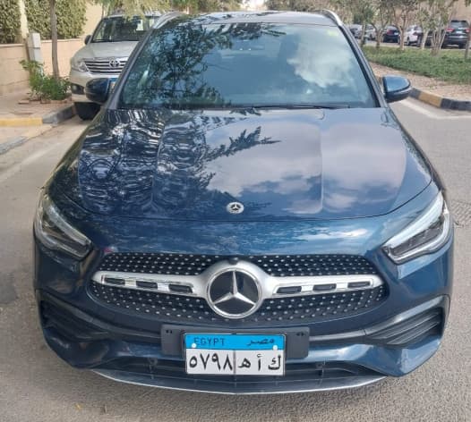 Mercedes-Benz GLA 200 2022  ايه ام جي  أزرق أوتوماتيك — مستعملة