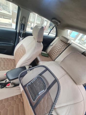 تويوتا ياريس 2010