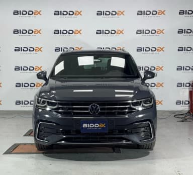 Volkswagen Tiguan 2021 ار لاين رمادي أوتوماتيك — مستعملة - 4