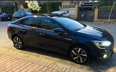 Renault Megane 2020 توب لاين  أسود أوتوماتيك — مستعملة - 3