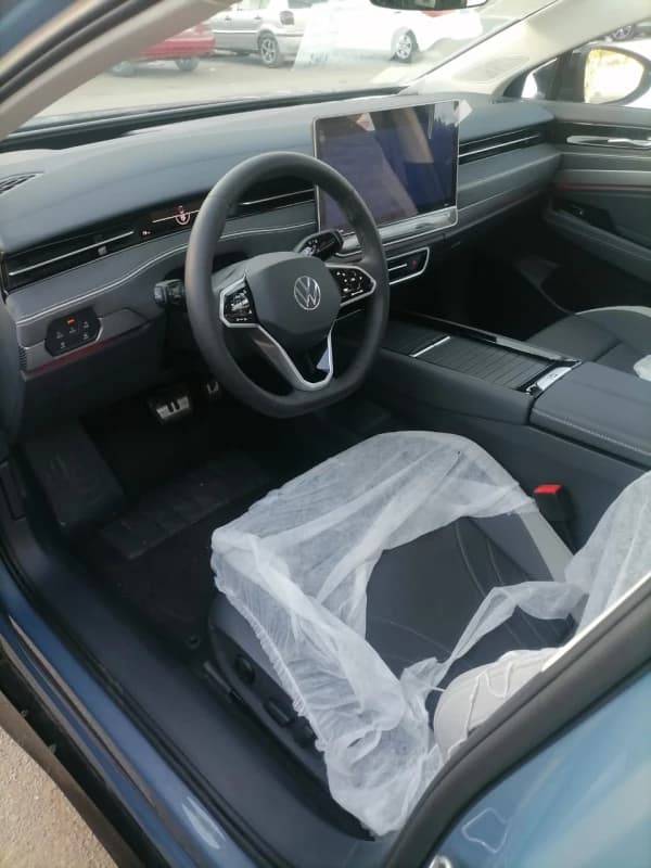Volkswagen ID 7 2024 Pro Sky Blue Automatic — New