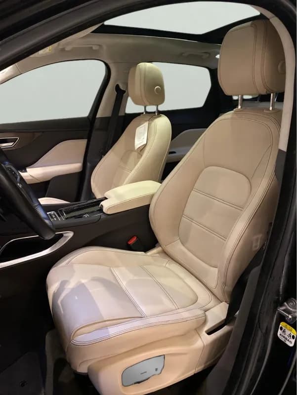 جاكوار اف باس 2020