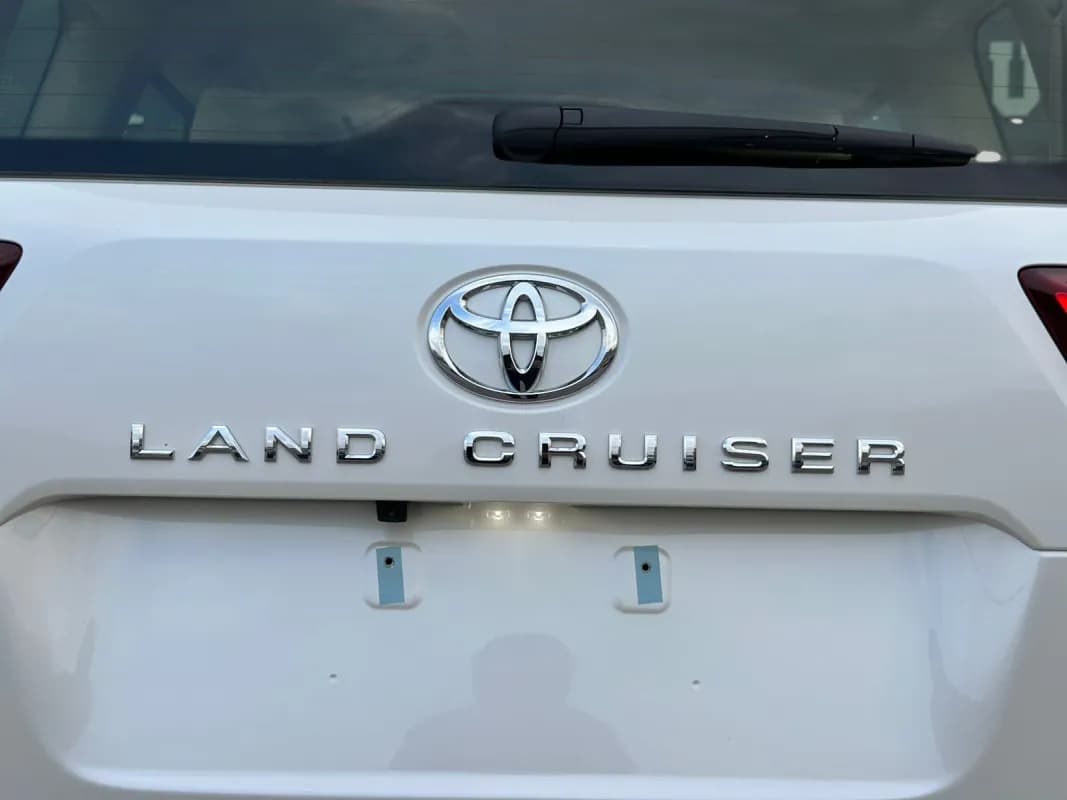 تويوتا لاند كروزر 2025