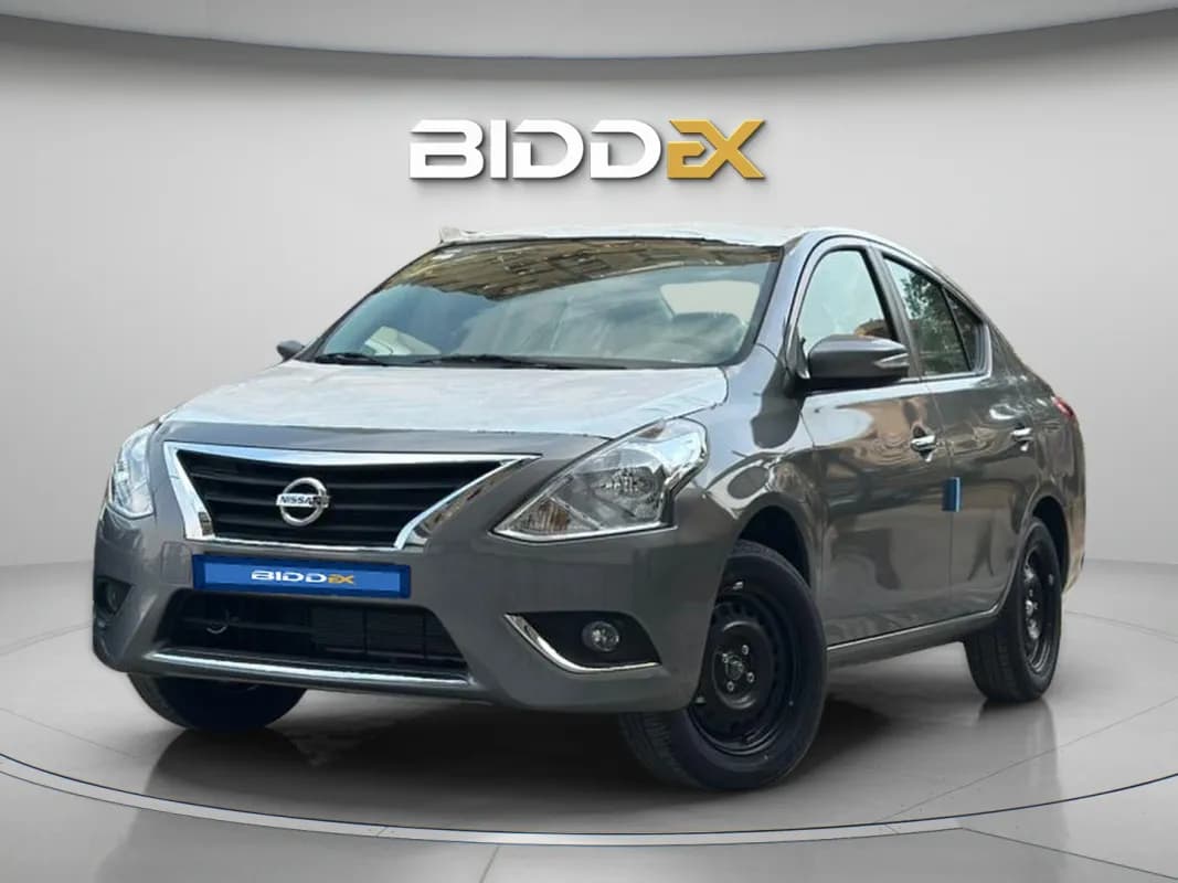 نيسان صني 2026 اول فئه رمادي أوتوماتيك — جديدة