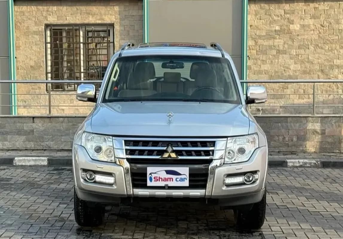 ميتسوبيشي باجيرو 2018