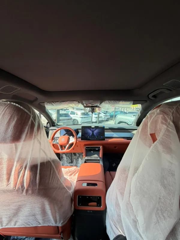 بي واي دي تانج ال 2025