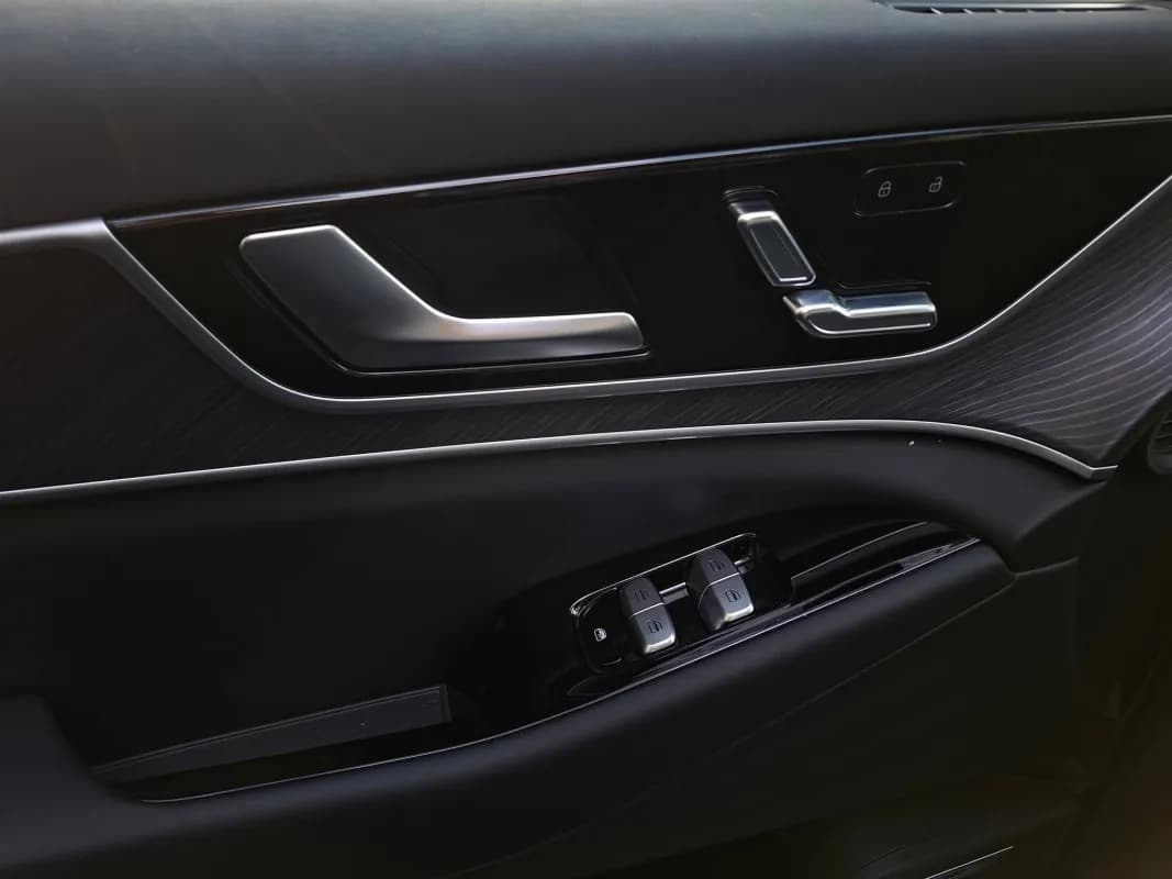 شيري تيجو 9 2026 لاكشري أسود أوتوماتيك — جديدة