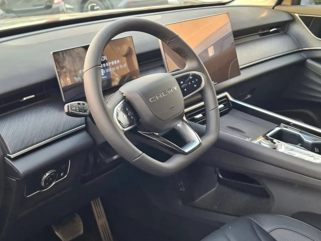 شيري تيجو 9 2026 لاكشري أسود أوتوماتيك — جديدة