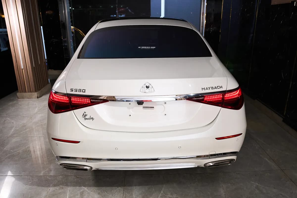 مرسيدس بنز S580 2021