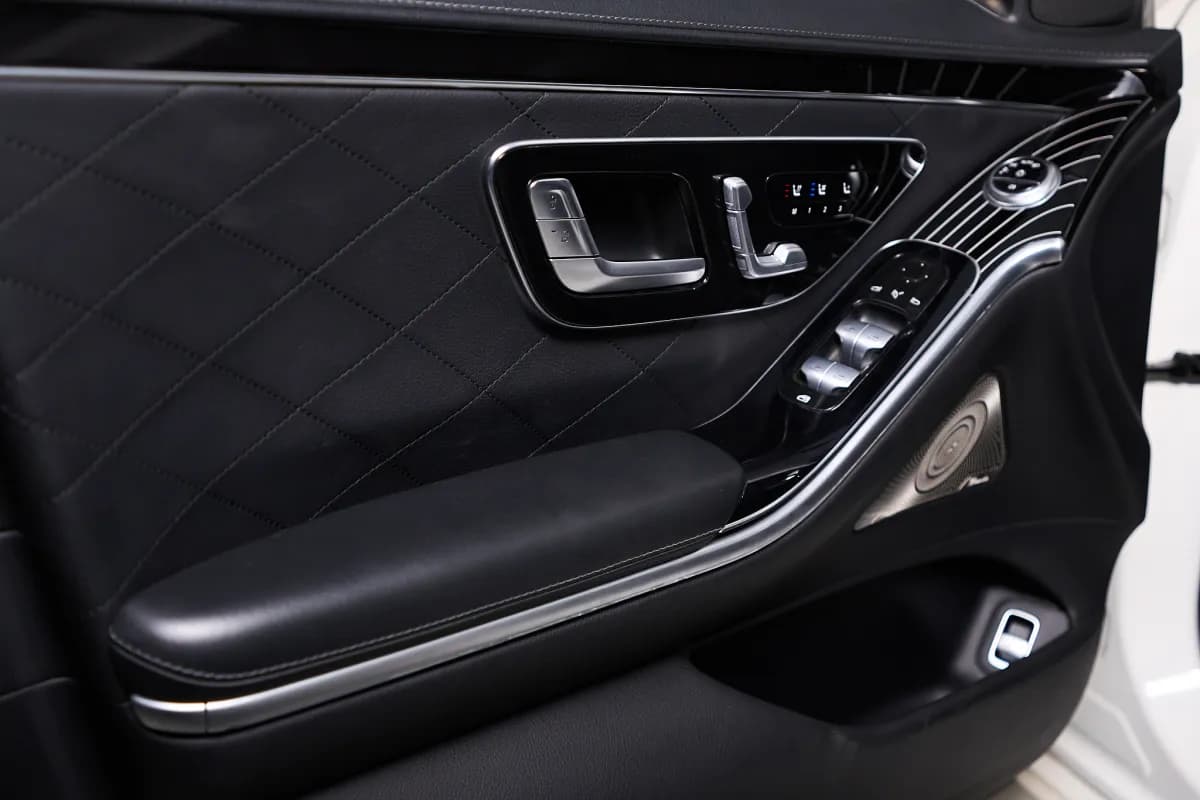 مرسيدس بنز S580 2021