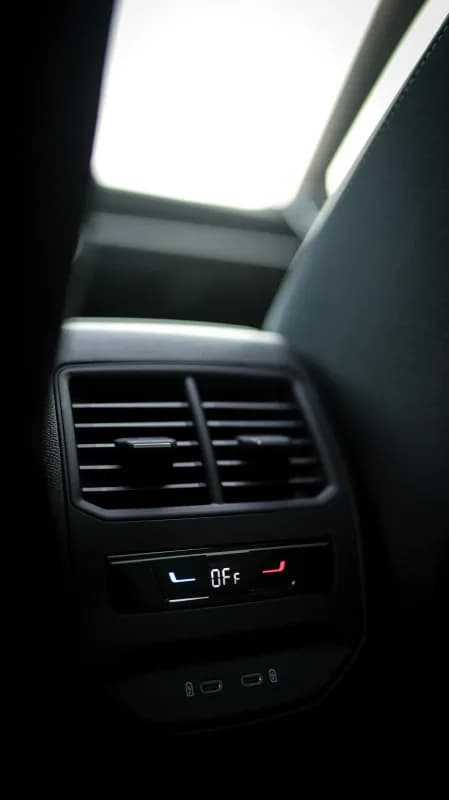 سيات ليون 2026