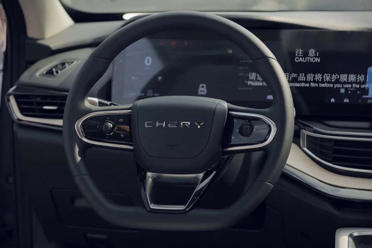 شيري اي كيو 7 2026 لاكشري رمادي أوتوماتيك — جديدة