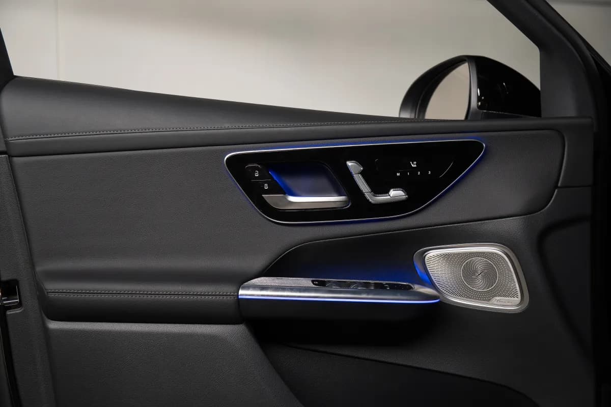 مرسيدس بنز جي ال سي 200 كوبيه 2024