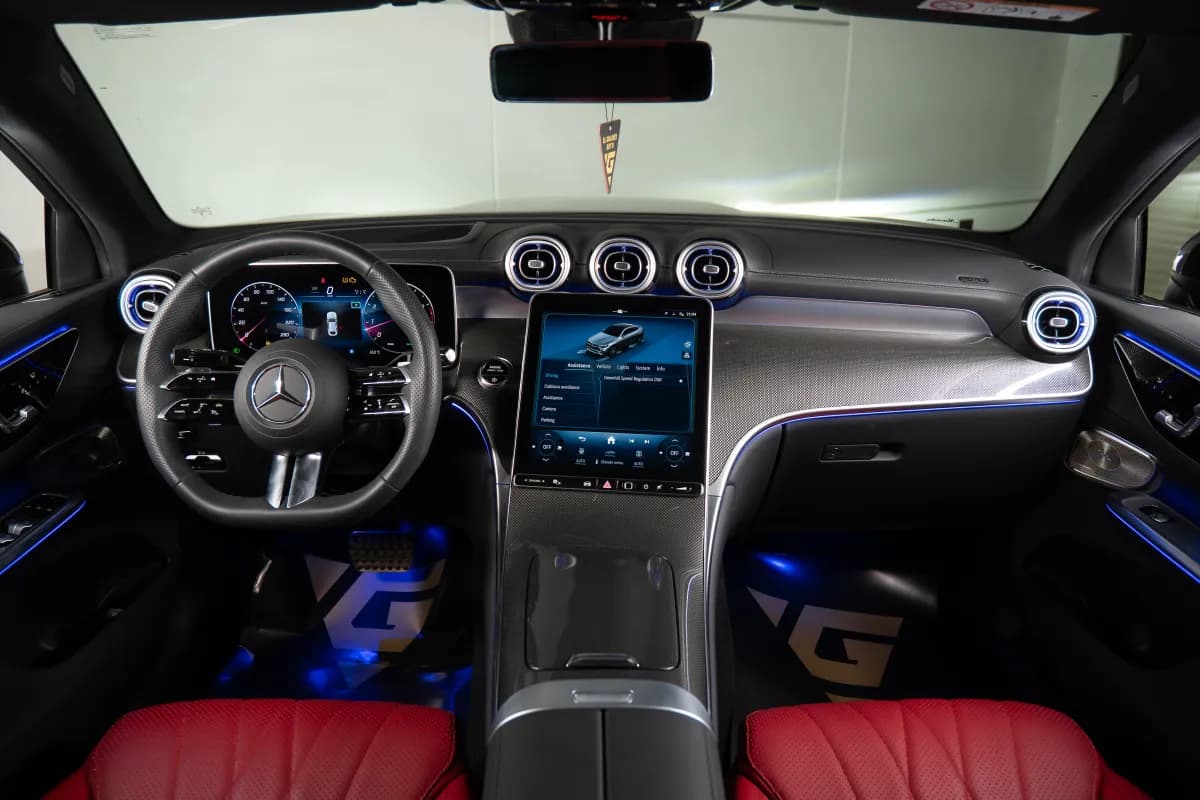 مرسيدس بنز جي ال سي 200 كوبيه 2024