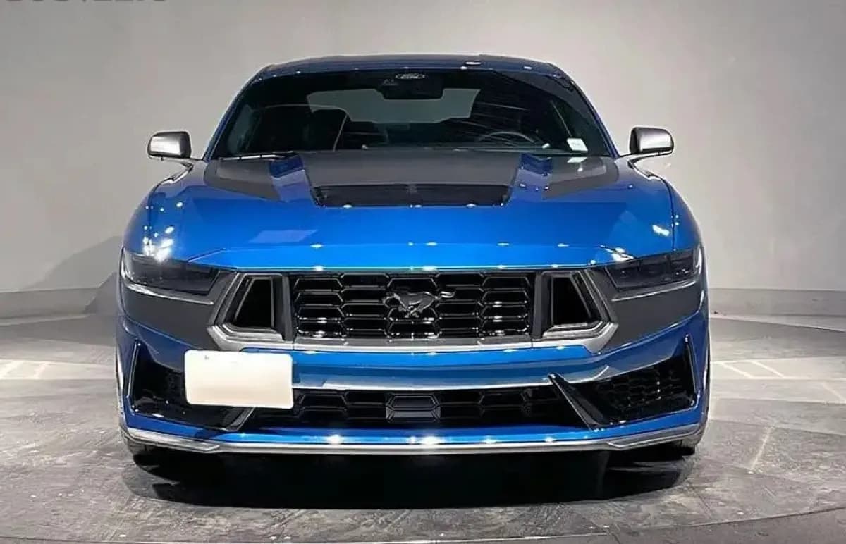 فورد موستانج 2024