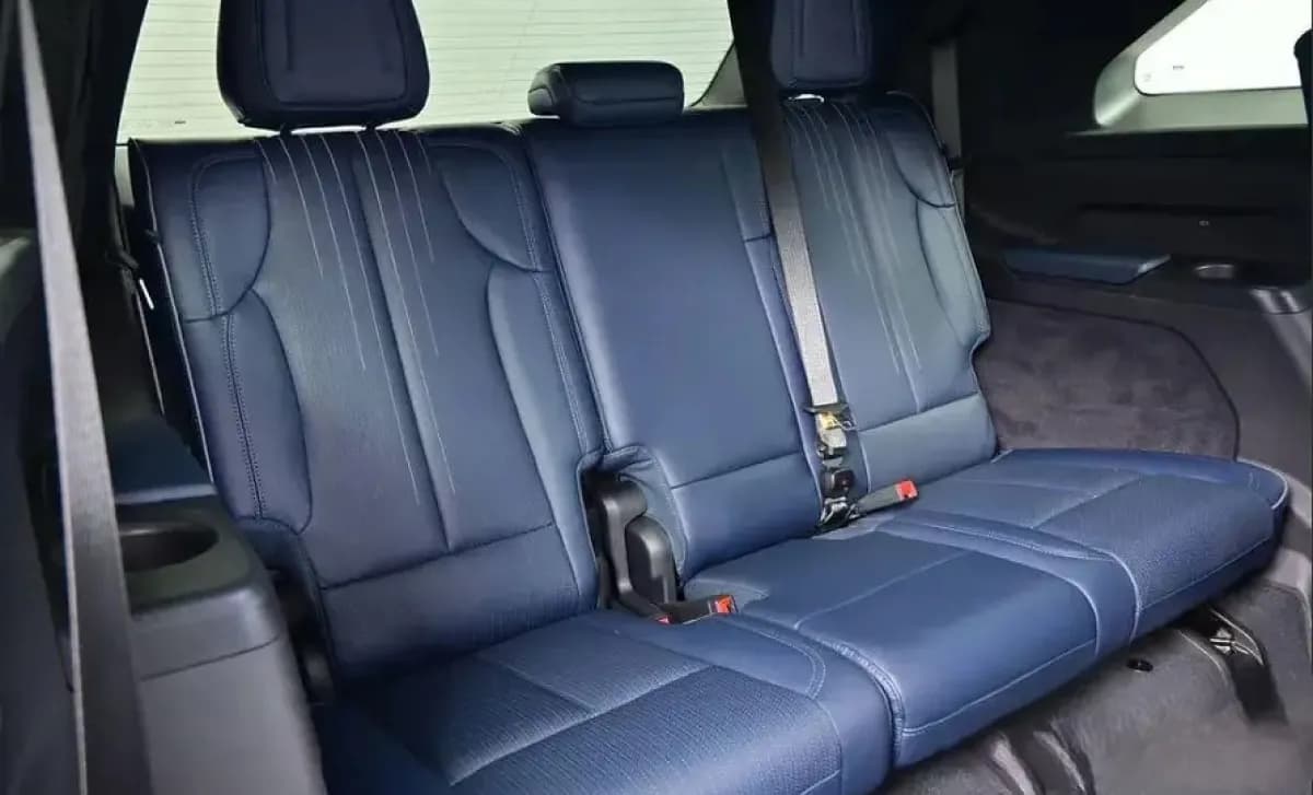 كاديلاك إسكاليد 2025