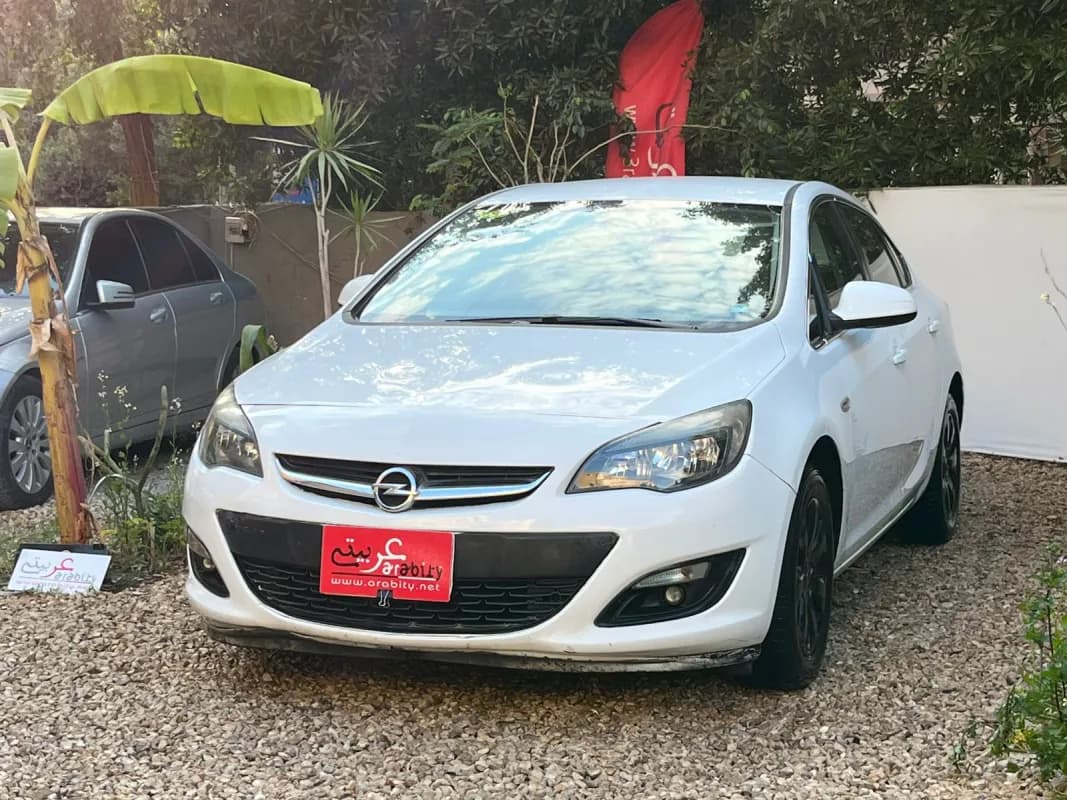 أوبل استرا 2020