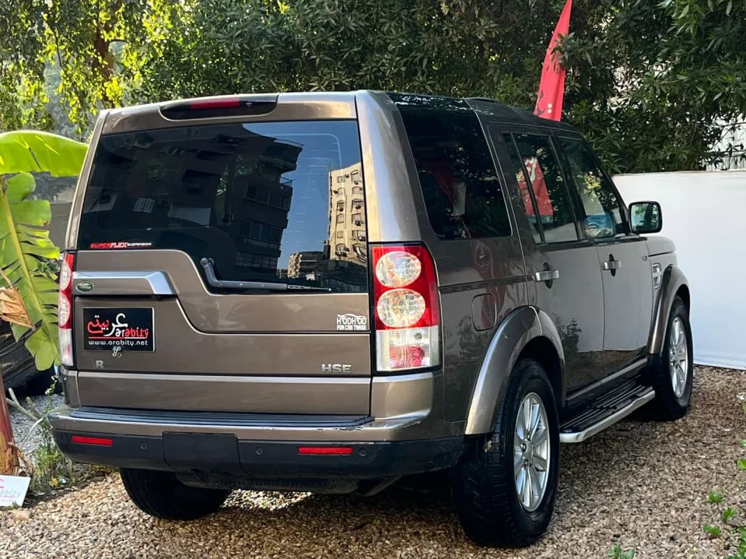 لاند روفر LR4 2010