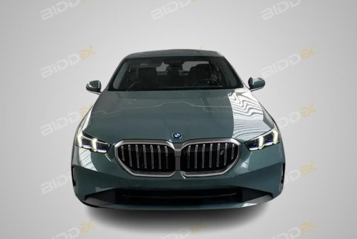 بي ام دبليو اي ٥ 2024