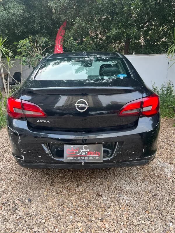 أوبل استرا 2013