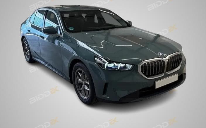 BMW 520 2024 M Sport Gray Automatic — Used - 1