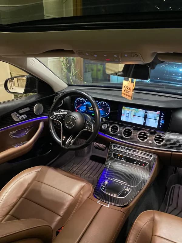 مرسيدس بنز E200 2021