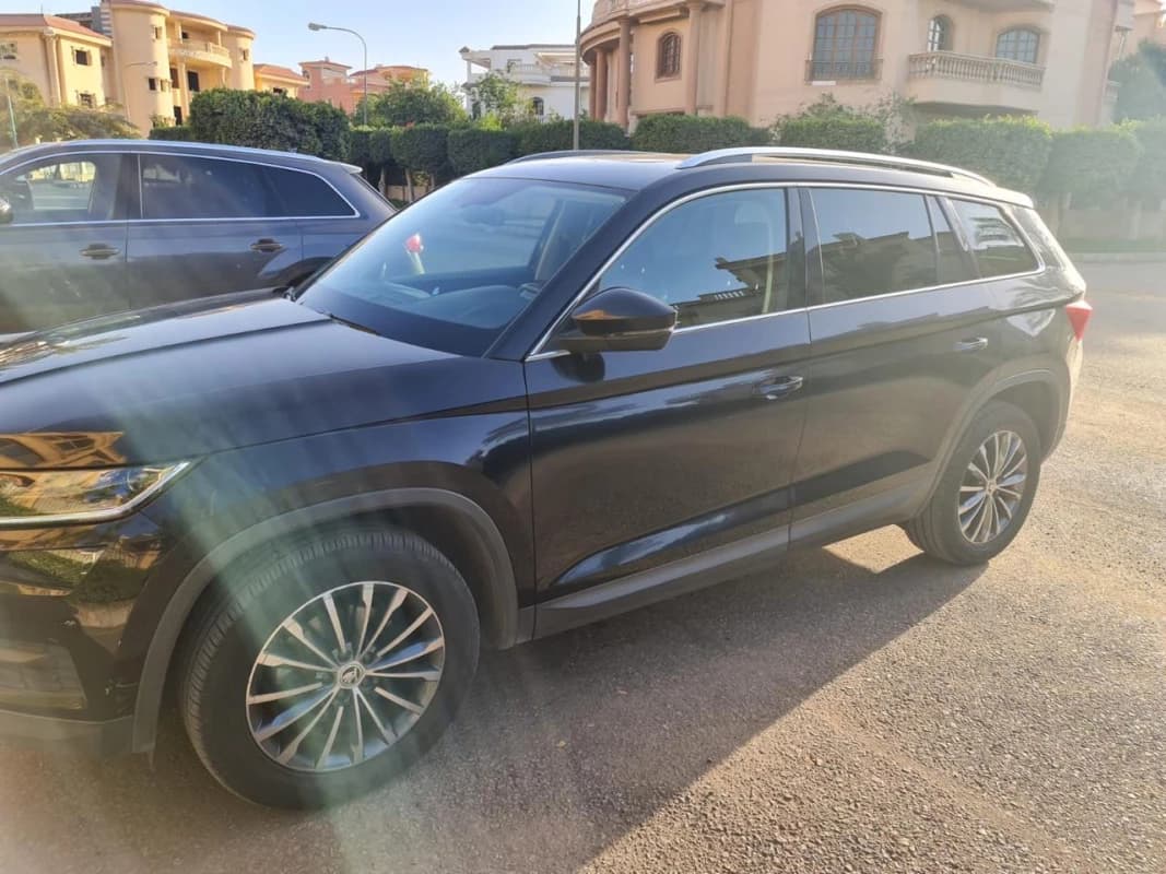 Skoda KODIAQ 2020 ستايل أسود أوتوماتيك — مستعملة