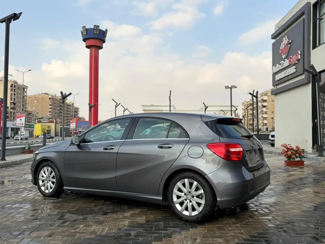 Mercedes-Benz A200 2014 AMG Gray Automatic — Used