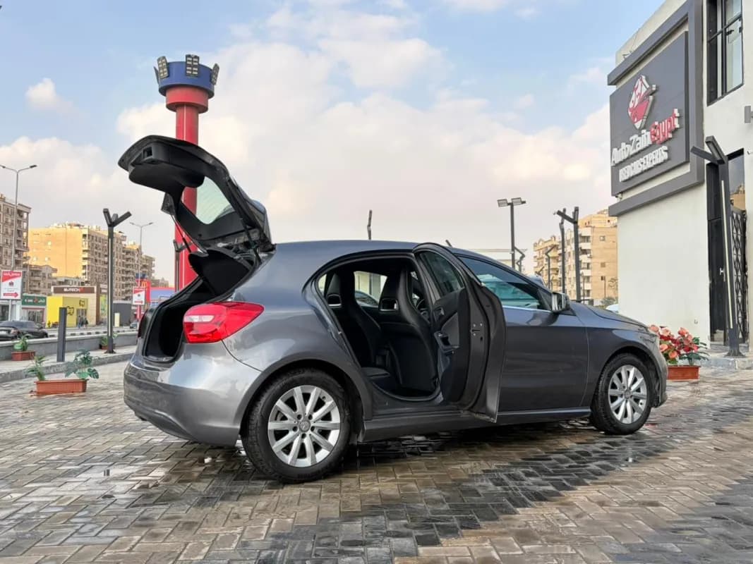 Mercedes-Benz A200 2014 AMG Gray Automatic — Used