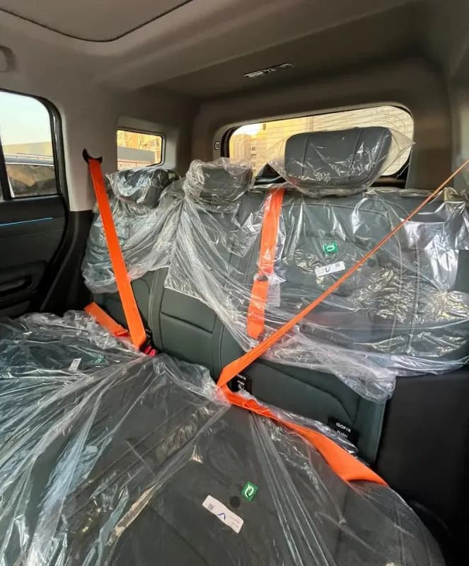 جيتور تي 2 2026 لاكشري أسود أوتوماتيك — جديدة