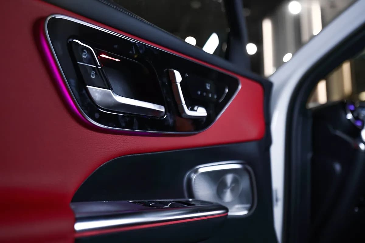 مرسيدس بنز GLC 300 2025