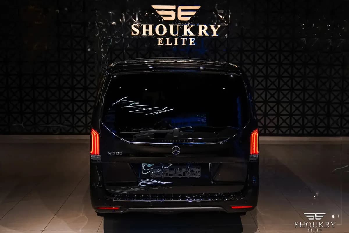 مرسيدس بنز V300 فيانو 2026