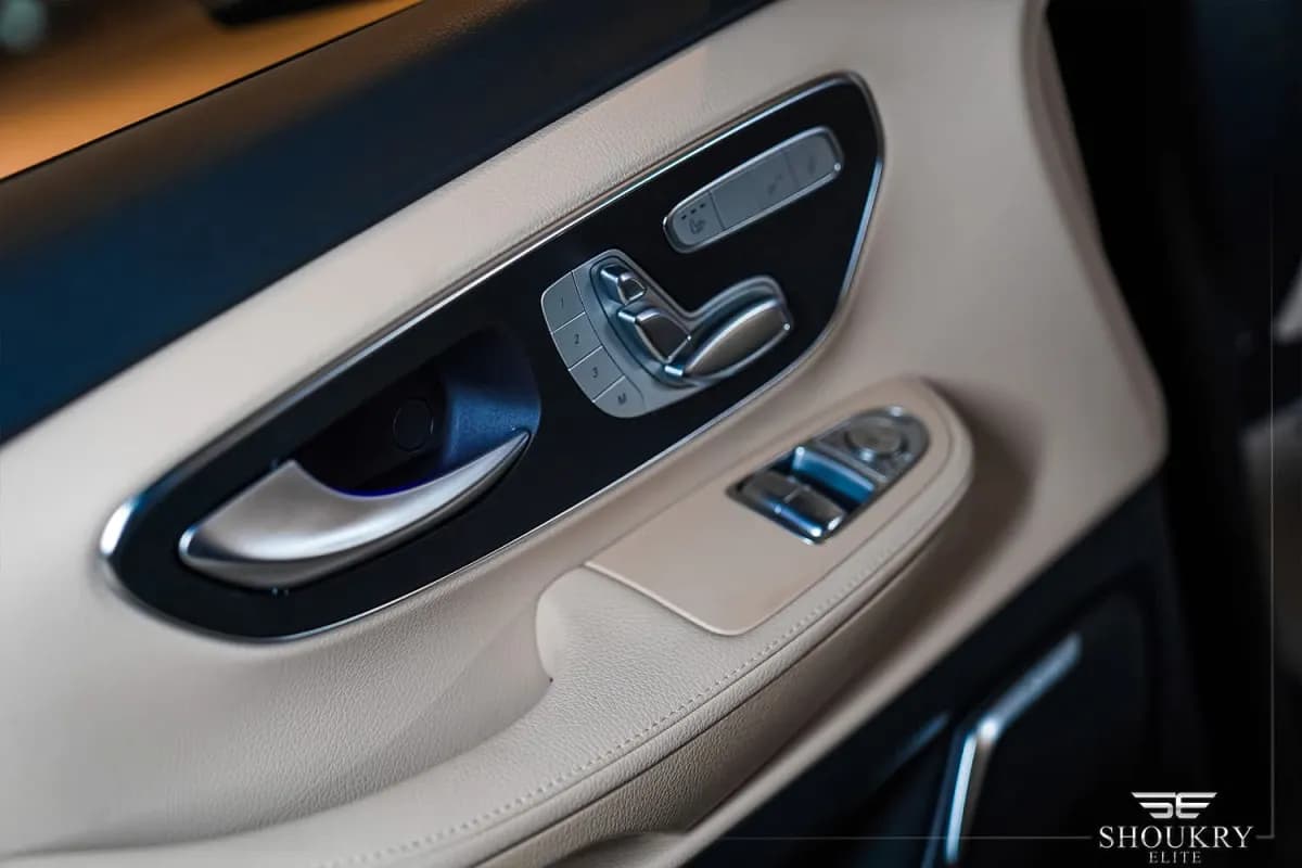 مرسيدس بنز V300 فيانو 2026