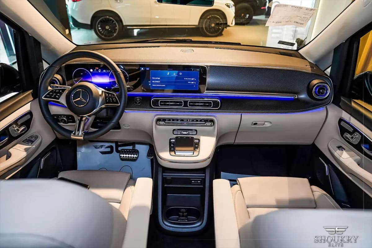 مرسيدس بنز V300 فيانو 2026