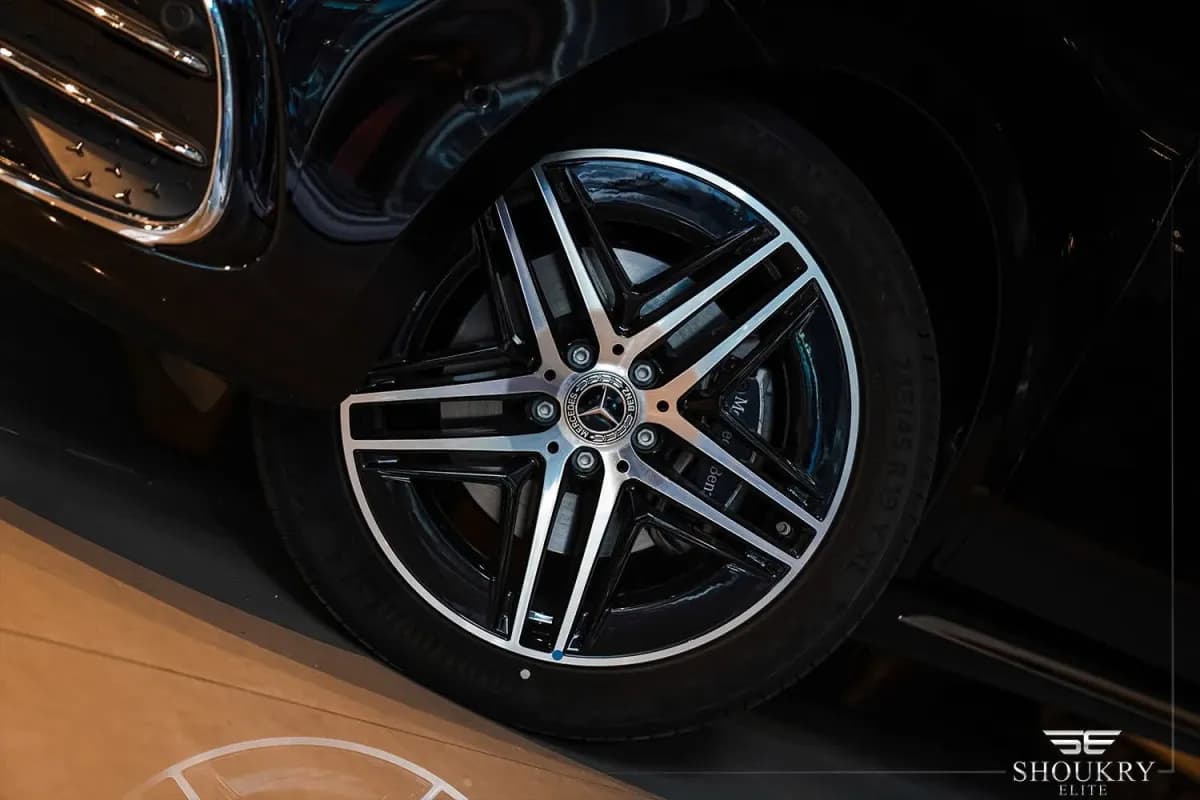 مرسيدس بنز V300 فيانو 2026