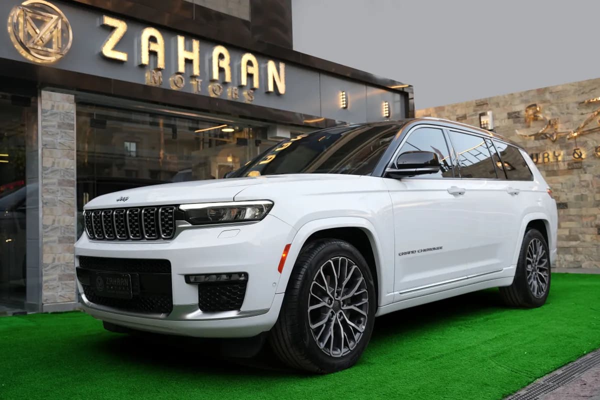 جيب جراند شيروكي 2023