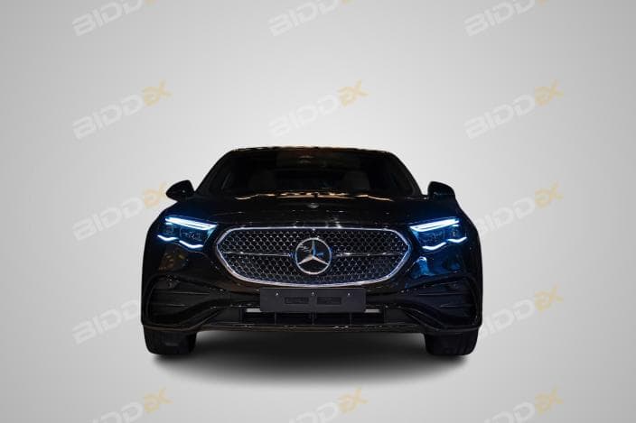 مرسيدس بنز E200 2026 ايه ام جي أسود أوتوماتيك — جديدة - 1