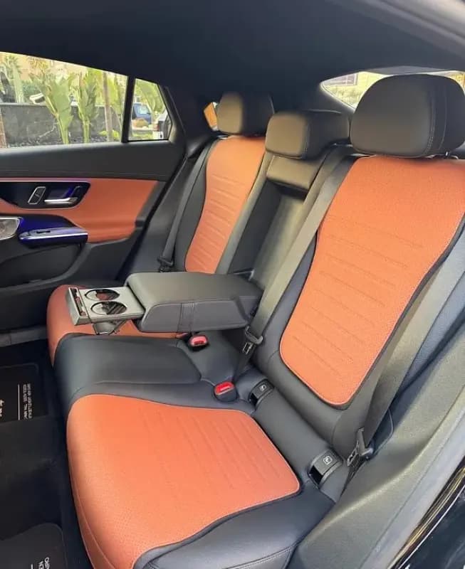 مرسيدس بنز GLC 300 2026