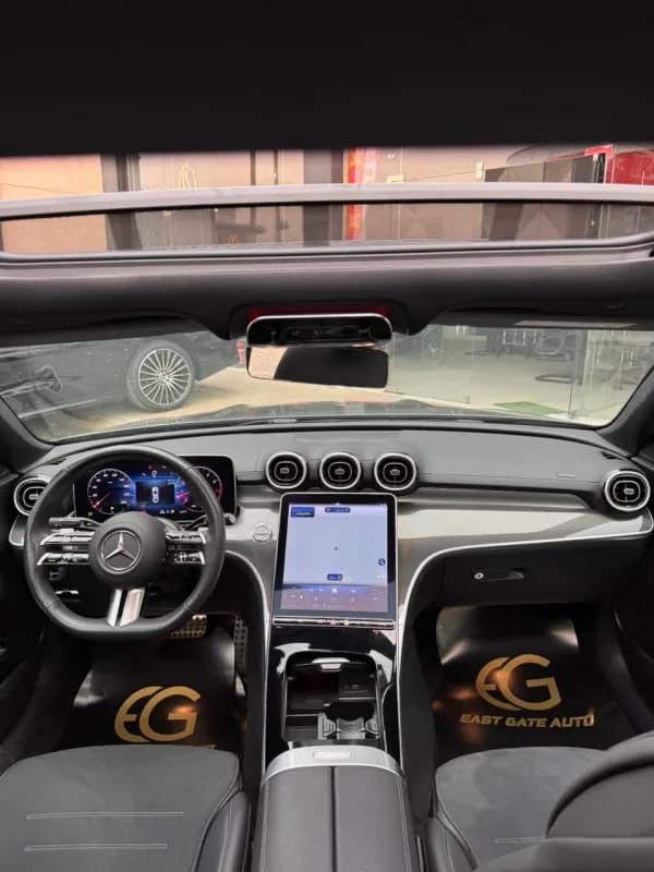 مرسيدس بنز C200 2024